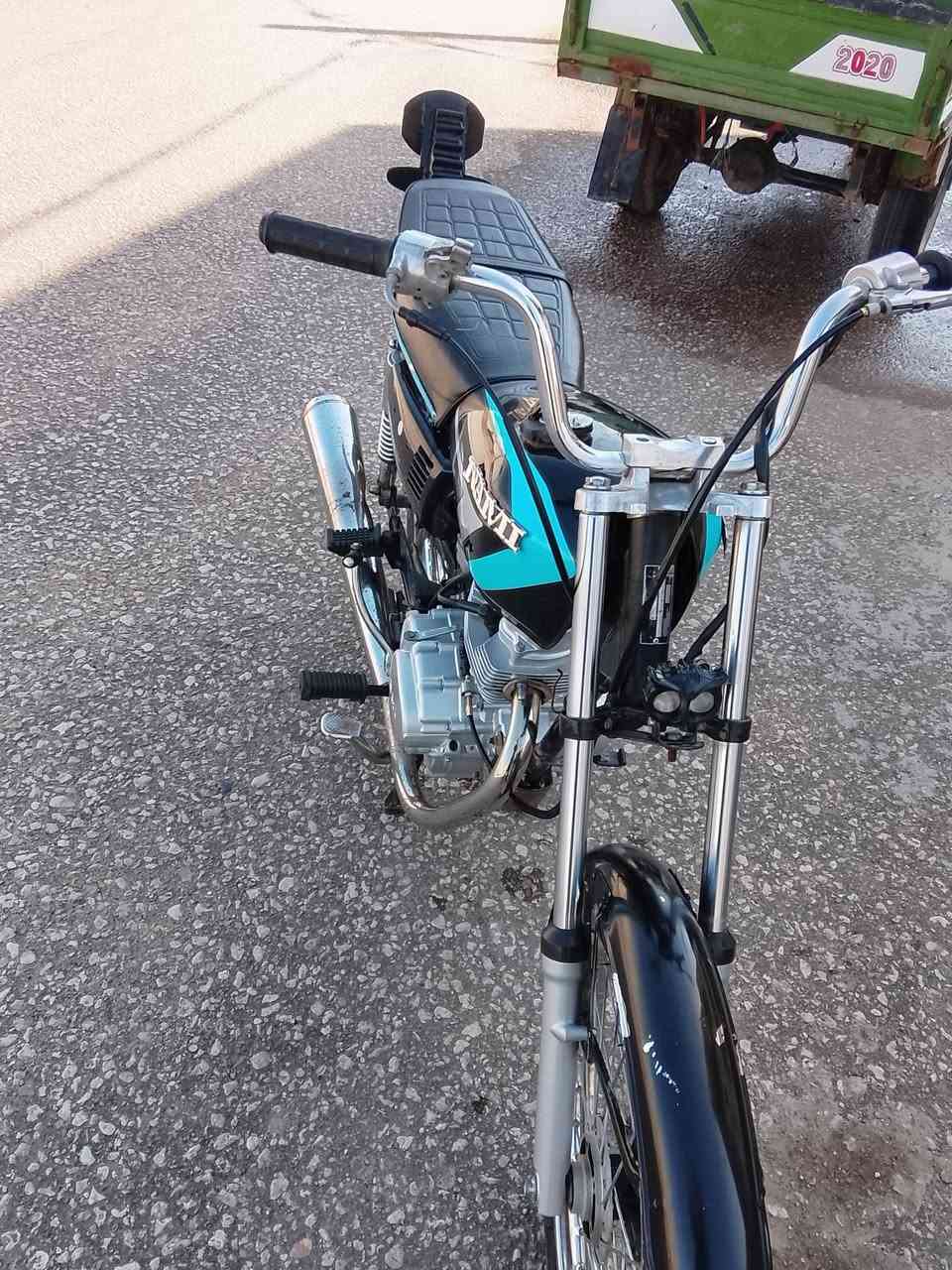 نامه شلامجه للبيع تعميره كلها 25محركها مكفول كفاله عامه شاصيها متياز اوراق سكنر غراضها كلها اصليه دراجه شلعه ومعدل وفصله دراجه خير من الله سعرها 500وبيها مجال مكاني بابل محاويل متواجد خاص رقمي ***********
