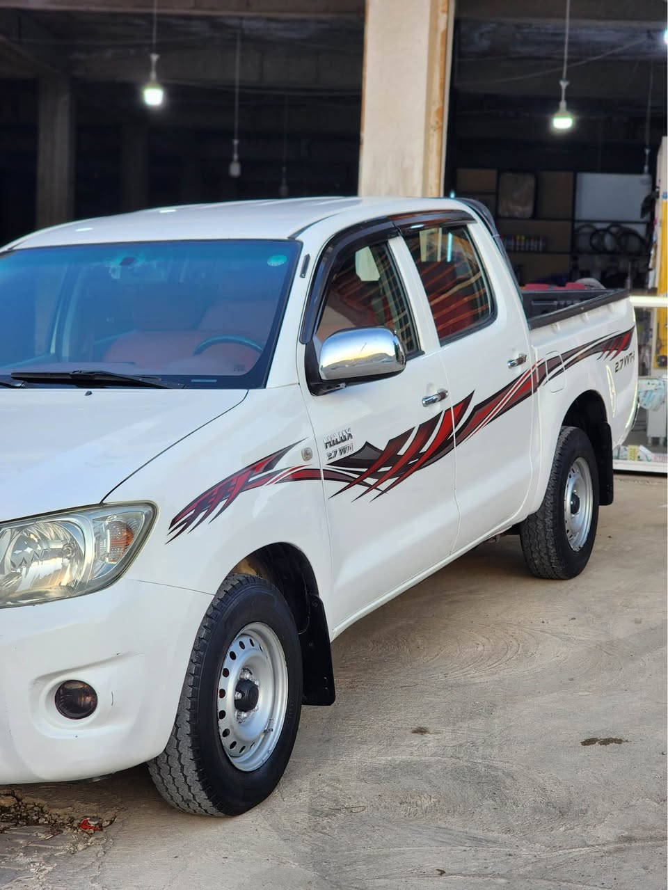 Toyota hilux 2011 
پیکاب مەرزیە فەلاعی بێ سبوغ بێ ساردە کوت  
رەقەم و سەنەوی بەناوی خۆمانە  نوێیە هەتاکوو 2030 
تەقەو رەقەو گێر و مەکینەی بەشەرتە
سعری داوای 165 وەرەقەو مەجالەکی برایەنەی تێدایە سوران, أربيل


**إذا كنت صاحب هذا الإعلان وتريد حذفه لأي سبب، رجاءا أرسل رسالة إلى الدعم الفني**