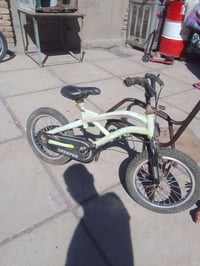 متاح مجموعة بايسكلات احجام مختلفه كما موظح بالصور بيهن نواقص قليله الب...