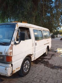 مازدا ياباني موديل 1995 للأستفسار الاتصال على الرقم او مراسلة في الوات...