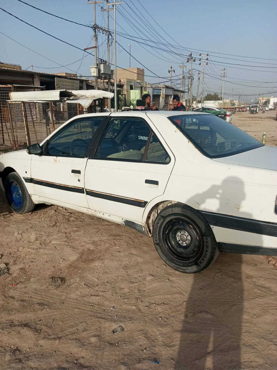 سلام عليكم بيجو 405 جي ال اكس موديل 11 كير ومحرك حلوات رقم نجف راعيه ابن عمي السياره حلوه وما متعوبه  بس البنيد. طاير وضارب السله صايره بي خسفات غيره مابي شي سعر 22 مكانه. نجف


**إذا كنت صاحب هذا الإعلان وتريد حذفه لأي سبب، رجاءا أرسل رسالة إلى الدعم الفني**