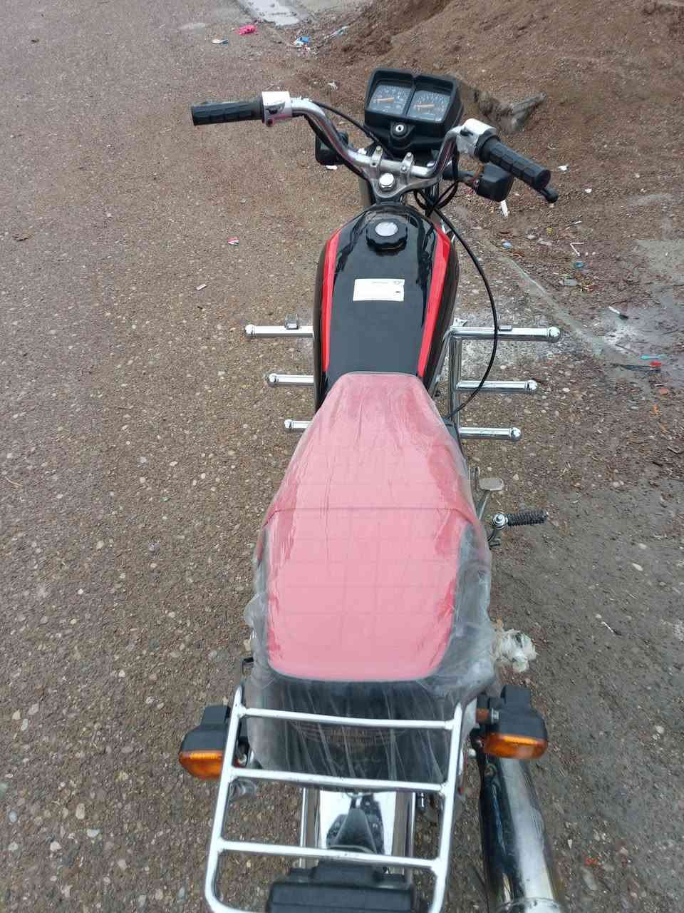 دراجه للبيع نامه برو/نضيفه 
مكينه جديد
موديل /23
هاتف/*********** بي بس وتساب
العنوان شهربان المقدادية
سعره500وبيهامجال
