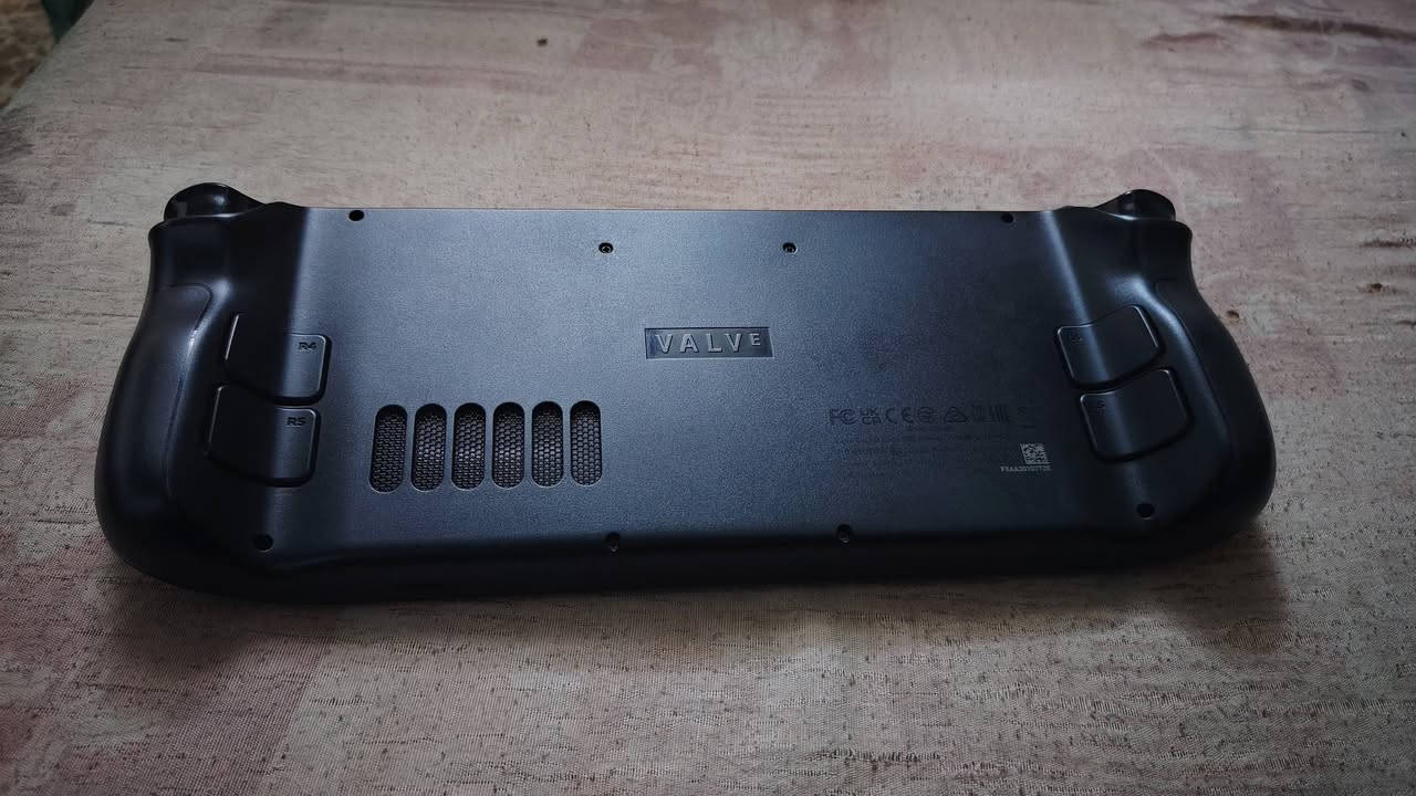 ستيم ديك ذاكرة ٢٥٦ جديد استعمال شهرين فقط بطارية ٩٨٪
سلام عليكم ستيم ديك lcd جديد استعمال شهرين فقط بطارية ٩٨٪ وذاكرة ٢٥٦ يخبل نضافتة مبينة بالتصوير كامل مكمل مناقصة اي شي العاب منصب علي غراضة كاملة السعر  ٤٥٠ متواجد واتس ***********
