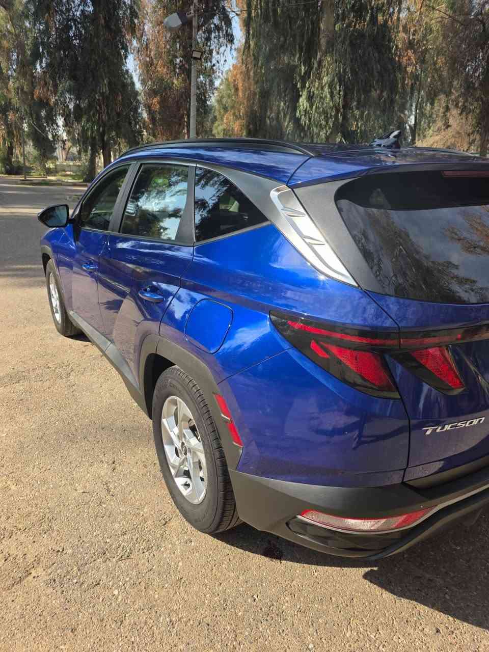 سلام عليكم اخوان توسان موديل ٢٠٢٤ السياره نضيفة بدون حادث مجرد بارد شبر ب البنيد سياره كلها على البلاد ليبل واحد 
المواصفات :
بصمة
فول رادار
داخل لونين
كشنات كهرباء
تدفئة كشنات
 جنطة كهرباء
اخوان السيارة جديده و مكفوله من الصبغ 
مكاني الدورة ابو دشير السعر 188 و بيها مجال 
للتواصل : ***********
