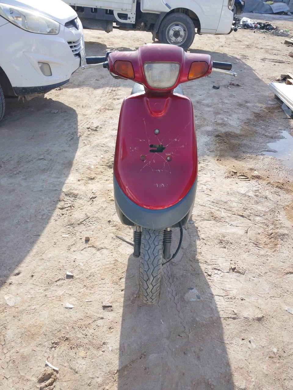 للبيع 300 وبيها مجال ***********
