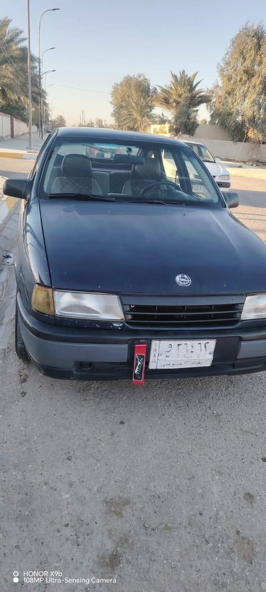 السلام عليكم اوبل فكترا جديده سياره بدون ضربه مكينه 1600 كير عادي كل نقص مابيه تخم تاير صدر امامي خلفي جديد سياره كلش جديده مامتعوبه مال بيت
رقم بغداد تحويل مباشر سنويه ل 2027 بسمنه 
دواخل نضيفه متعوب على سياره 
مكينه لاصرف ولاتنقيص ولابخار سعر 38 وبيها مجال مكانه ديالى المقداديه لاستفسار ***********
