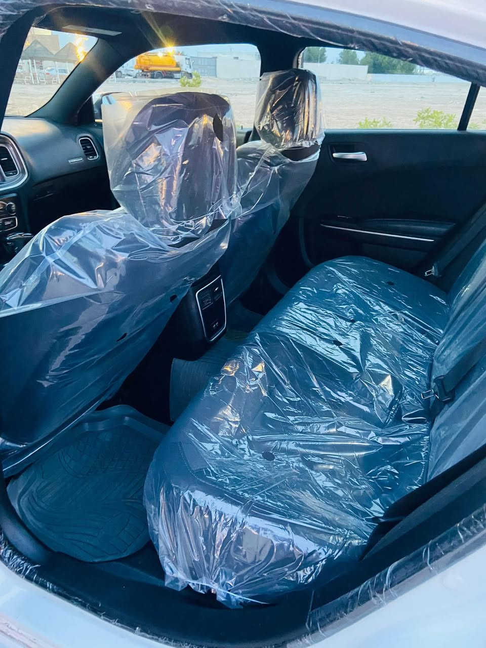 السلام عليكم
جارجر موديل 2019
رقم شمالي جديد سنويه وهزه جدد
كندي. كلين مواصفاتها SXT معروفه 
محرك 3600.  تو ويل جاهزه تبريد كير محرك حداديه تخم تاير.  ماشيه 49m 
مكاني البصرة
شراي يخابر ع رقم

***********
