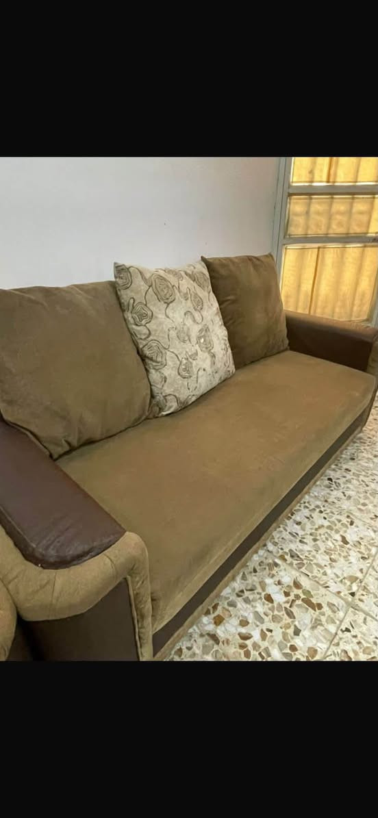 تخم مستعمل نظيف جدا كويتي اصلي السعر ٣٥٠ وبي مجال


**إذا كنت صاحب هذا الإعلان وتريد حذفه لأي سبب، رجاءا أرسل رسالة إلى الدعم الفني**