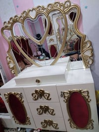 غرفه تركية للبيع مستعمله مكونه من 7قطع للاتصال على الرقم 07707181481