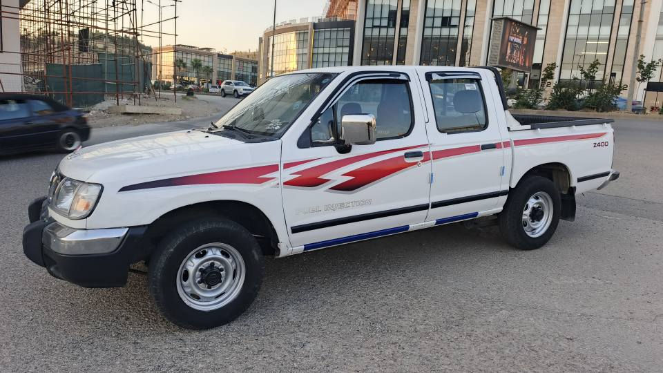 بەناوی خوای گەورە نیسان بۆفرۆشتن مۆدێل 2002فول مواسەفات بەشەرتی گێڕومەکینەوئەکسل بەشەرتی تەحویلوخرامەوبەناوکردن سەیارەکە بێبۆیاخە بێلێدرانە  بەس مەگەر کارتوپەمپی هەیە  تەبریدوپاوەر ناوسور جام کارەبا ئەیبیئێس دەبڵ گێچ  سەیارەکە ماڵی دۆستە  ***********لەسلێیمانیم السليمانية, العراق
