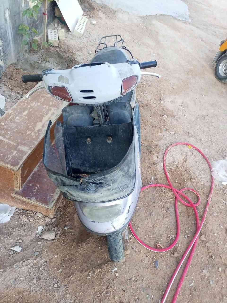 السلام عليكم
..تشتغل وتطفي ..متروكه ..سعرها 100 
..***********

الأمن الداخلي..شارع السكلات
