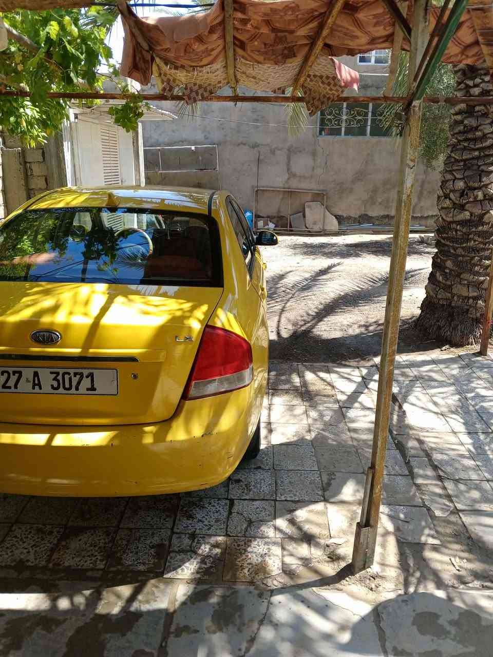 سلام عليكم كيه سيراتوه مديل 7سياره جاهزه ومرتبه مكينه كير حداديه جدد تبريد تدفه جاهز السيارة بسمي ومصفره هيه وخرامات السياره حلوه بمعنه الكلمه السعر 50وبيه مجال بسيط رقم الهاتف *********** انتصل وبيك خير ودلل
