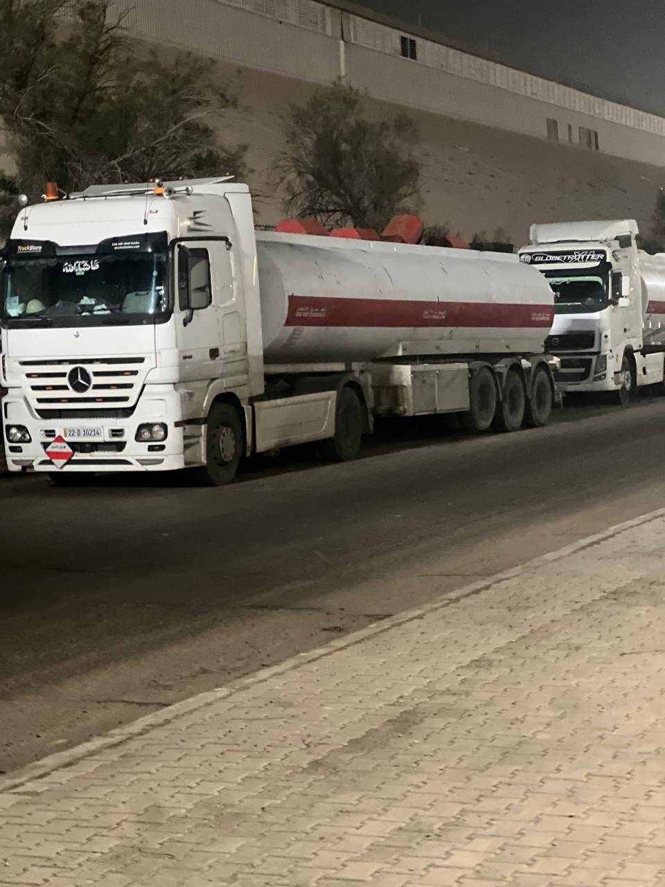 سلام عليكم سيارة اكتروز دمعة موديل 2003 فول حجم1846 مواصفات تكيال جيبس تصريح أمني تخم تايرت تانكي شاكر موديل 2014 سعر خاص ***********
