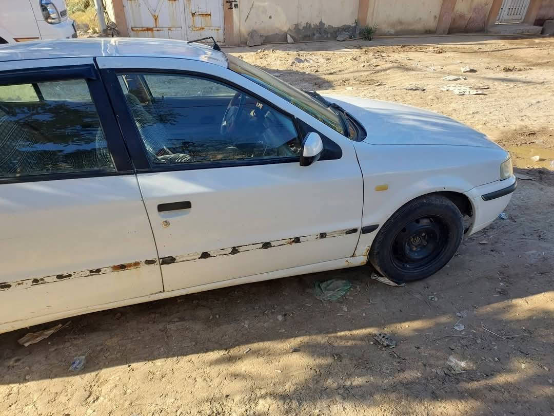 السلام عليكم سمند 2010السياره جاهزه من كلشي كير او مكينه خير من الله او باتري او منظومه تبريد كل جديد السياره من الاخير جاهزه بس هذني الترايش سعرهم 7 الغ السياره ترايك بيها للموصل السعر 38 او بيها مجال العنوان الديوانيه قظاء غماس الرقم *********** التواصل على رقم الهاتف غير متواجد على الفيس
