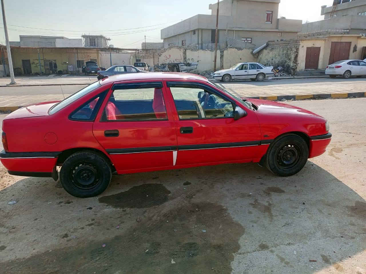 اوبل فكترا محرك 16 رقم بغداد مشروع وطني
شرط التحويل صاحبهه بتكريت الشرعي سياره وضع شركه بيهه صبغ بس جاملغات الخلفيه محرك مال كصه جديد
السعر ٣٥ وبيهه مجال قليل جدآ
***********
