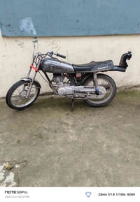 موتوسيكل • للبيع