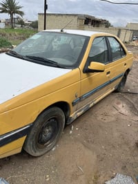 بيجو لميس مديل 2015 السياره بيه البريك فاكس ولاويل بم مال دهن فقط  وعل...