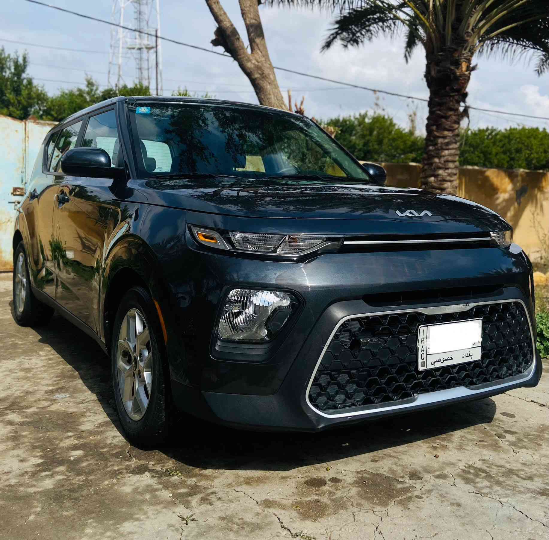 السلام عليكم
كيا سول 2022 علامه جديده
وارد امريكي حادث جاملغين خلفيات صبغ وباب تبديل خلف الصدر السياره رقم بغداد تحويل مباشر ماشيه 21 الف ميل مواصفات S معروفه تحديد مسار رادارات خلفيه اماميه شاشه كبيره العنوان بغداد السعر 143$ وبيها مجال للاستفسار الاتصال على الارقام 
***********
***********
