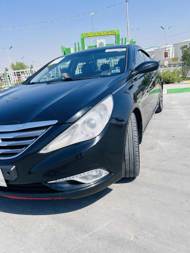 ————
للبيع سوناتا 2013 محرك GDI 

رقم بغداد بأسمي تحويل مباشر 
ماشيه 152 ميل 
وارد امريكي بدون حادث فقط دعاميه بدون ايرباك 

(((( بدووون قطرة صبغ ليبل واحد السياره كلها ))))

شفتات ستيرن 
بصمه 
بصمه ابواب 
بصمه جنطه
كشنات جلد ومخمل 
كشنات كهرباء 
تدفئه كشنات 
بگ لايت لد كوري اصلي 
تبريد تدفئه 
حداديه  جديده 
تخم تاير جديد 
ويل كروم اصلي حجم 18 
لايت زينون 
عليها ادامه منضومه بانزين كامله 
نوزلات بلكات عبوه فيت بم مجاول كلها جديد 
السياره مناقصها برغي ولا ربع مصرف عليها 
————-  
——- 
***********
