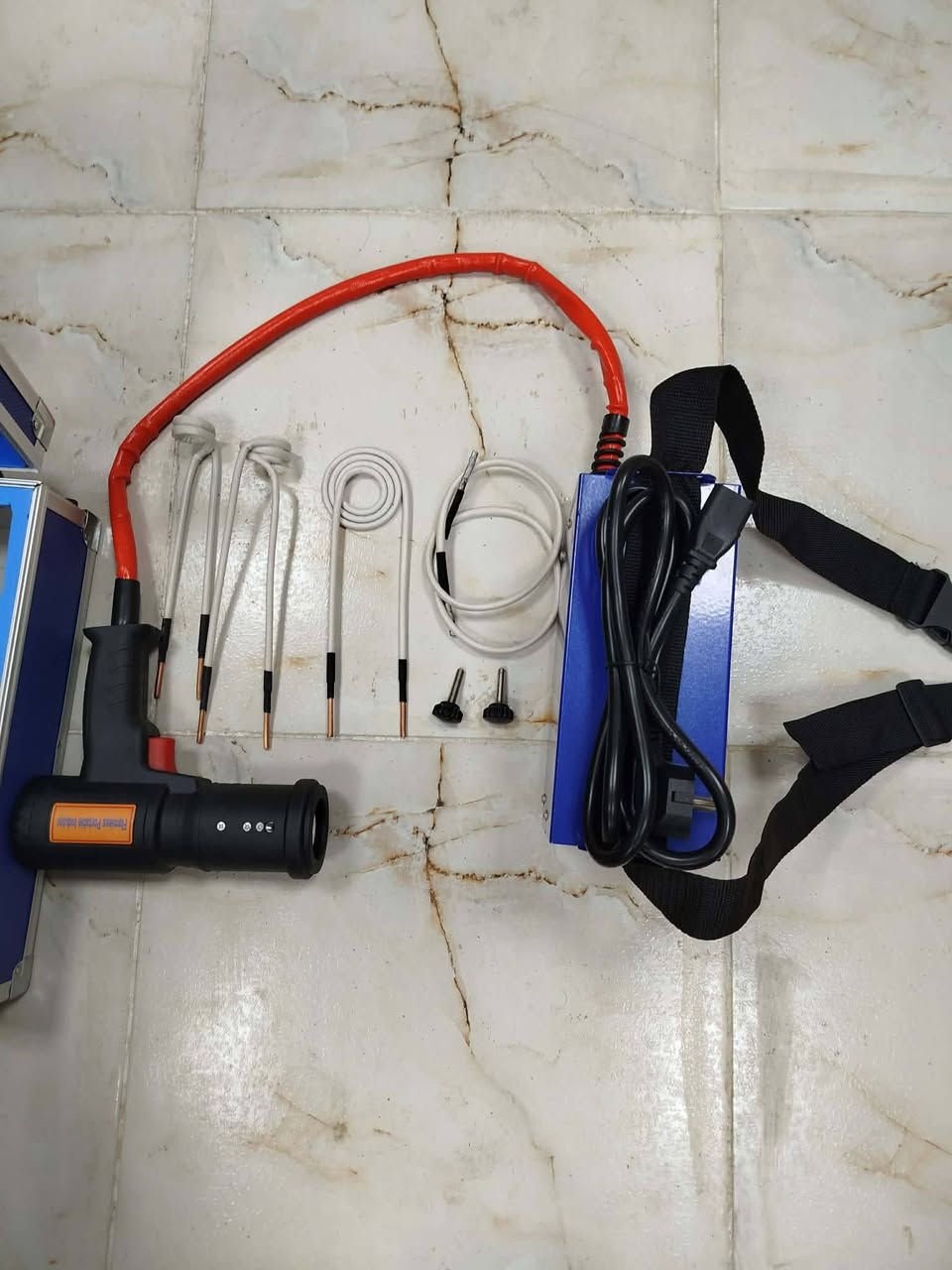 سلام عليكم مكينت حمي حثيه مزاد يبدي 150 اعله سعر ابيعهه المكان ديوانية***********
