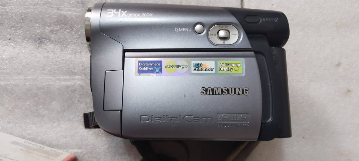 كامرات للبيع غير مستخدمات


**إذا كنت صاحب هذا الإعلان وتريد حذفه لأي سبب، رجاءا أرسل رسالة إلى الدعم الفني**