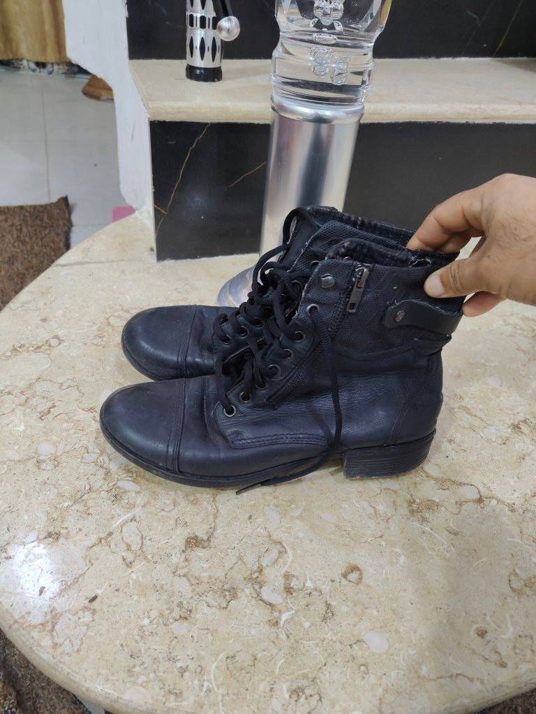 اغراض للبيع علق عالسلعه التريدهه وكتبلك سعرهه  والمو شراي لايراسل خاص رجاءا


**إذا كنت صاحب هذا الإعلان وتريد حذفه لأي سبب، رجاءا أرسل رسالة إلى الدعم الفني**