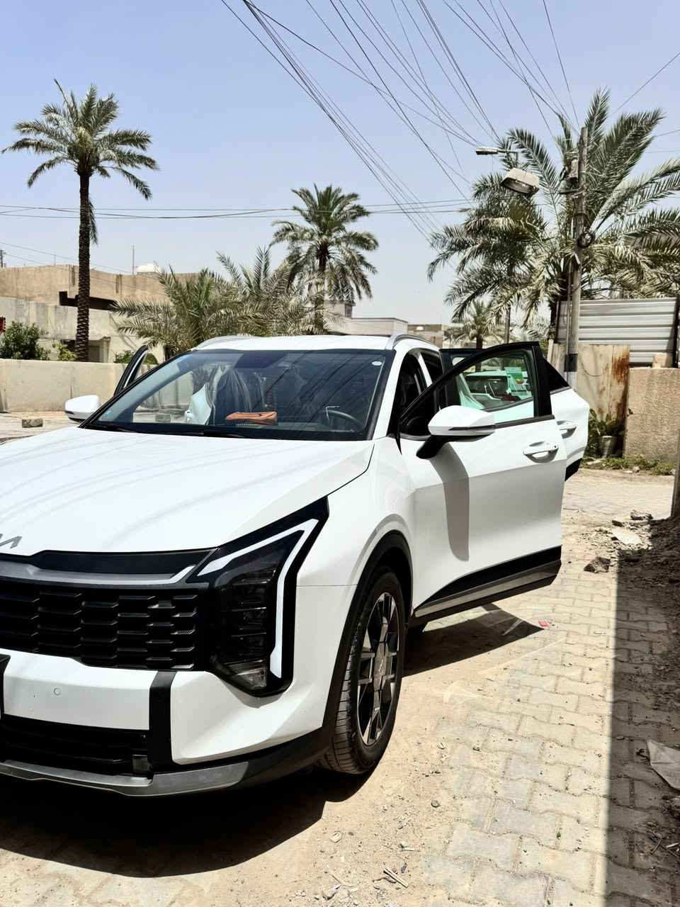 سلام عليكم
كيا سبورتج  2026 خليجي الشكل الجديد 

مواصفات فول موصفات عدى بانوراما 

ضمان شركه نم 5 سنوات او 60 الف كيلو 

السياره / رادار امامي وخلفي / والسياره بيانو بلاك ( لامع) 

مرقم بغداد الدولي الجديد باسمي تحويل مباشر 

مع العلم رقم مميز 

 مكفوله كفاله عامه

من كل شي من طخه من ضربه من البارد من كل شي مكفوله السياره

بصمه تشغيل 

جنطه كهرباء

تبريد مناخي

كراسي كهرباء

تدفئه وتبريد المقاعد الاماميه

نقطه عمياء 

شفتات استيرن 

شاحن وايرلس 

ويل كب حجم 19 انج 

هندر كهرباء / اوتو ستوب 

مرايه عاكسه للضوء 

تبريد  خلفي

السعر 250

مكان/بغداد/زيونه

الاستفسار ***********
