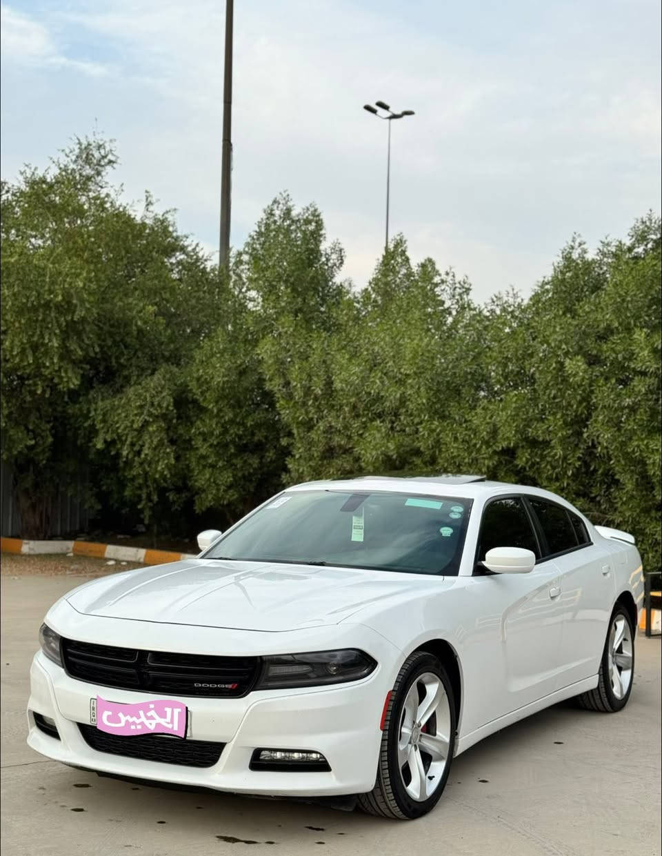 جارجر SXt  بلص مديل 16 كفاله عامه وارد كندي   رقم دهوك بسمي  ماشيه 80 ميل السعر 225 وبيه مجال بسيط رقم ***********
