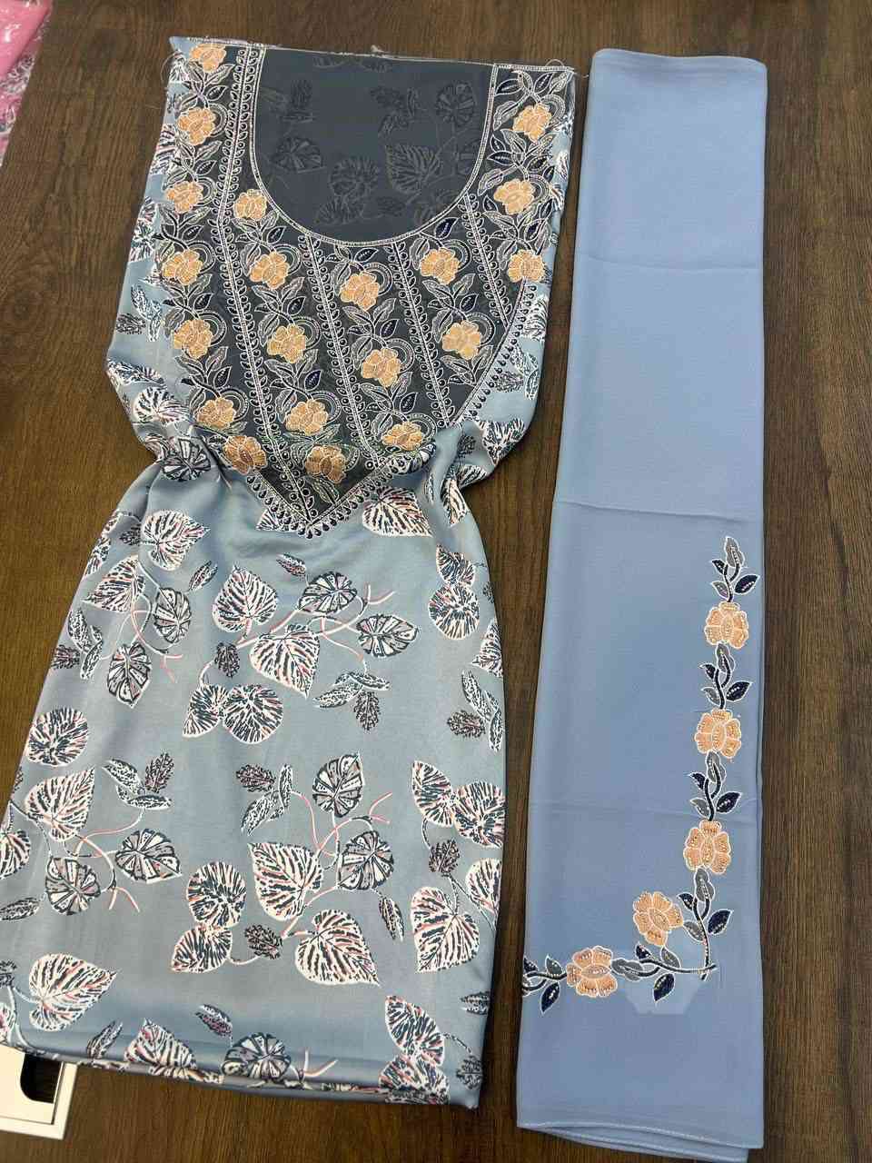 شوفولي الجمال بنات 😍مخور اندنوسي الاصلي
المخور مع الشال 👍✔️متوفررر


**إذا كنت صاحب هذا الإعلان وتريد حذفه لأي سبب، رجاءا أرسل رسالة إلى الدعم الفني**