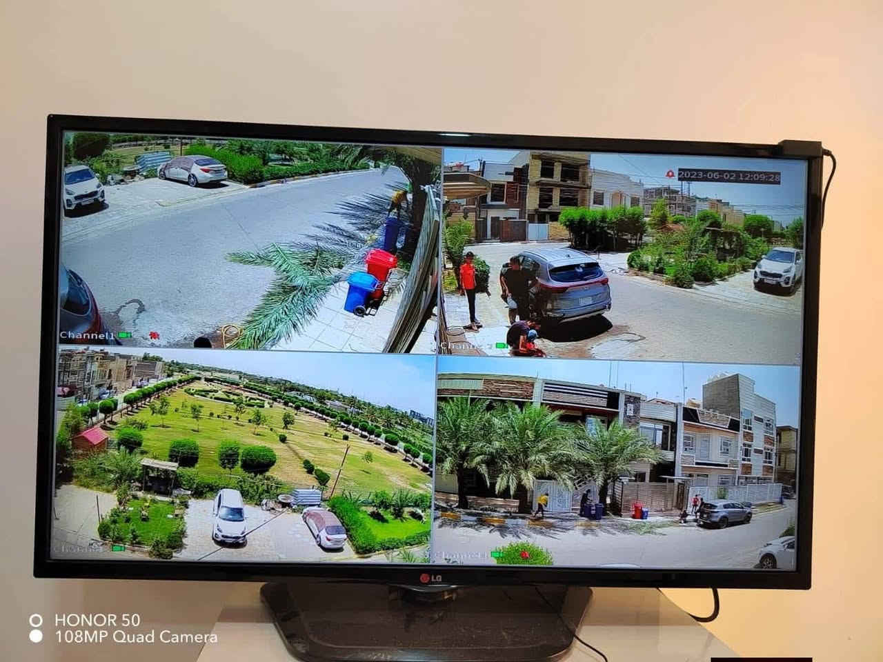 تتوفر منضومات تصوير ليلي نهاري من شركة دهوا للعلم تجاري درجة اولى سعر المنضومة كامل ملحقات مع هارد خزن ١٥ يوم ١٢٠ الف


**إذا كنت صاحب هذا الإعلان وتريد حذفه لأي سبب، رجاءا أرسل رسالة إلى الدعم الفني**
