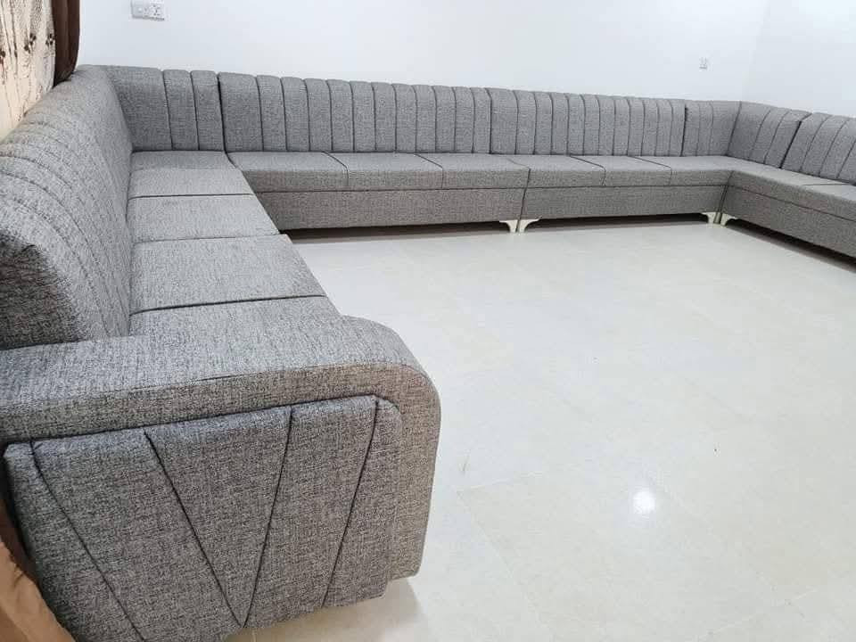 نعمل تخم وديوان حسب الطلب
خشب بلوك ١٦ مقعد وظهر 
سفنج ميز ابو ١٠ أضافه ضمان مفتوح
رقم ***********
