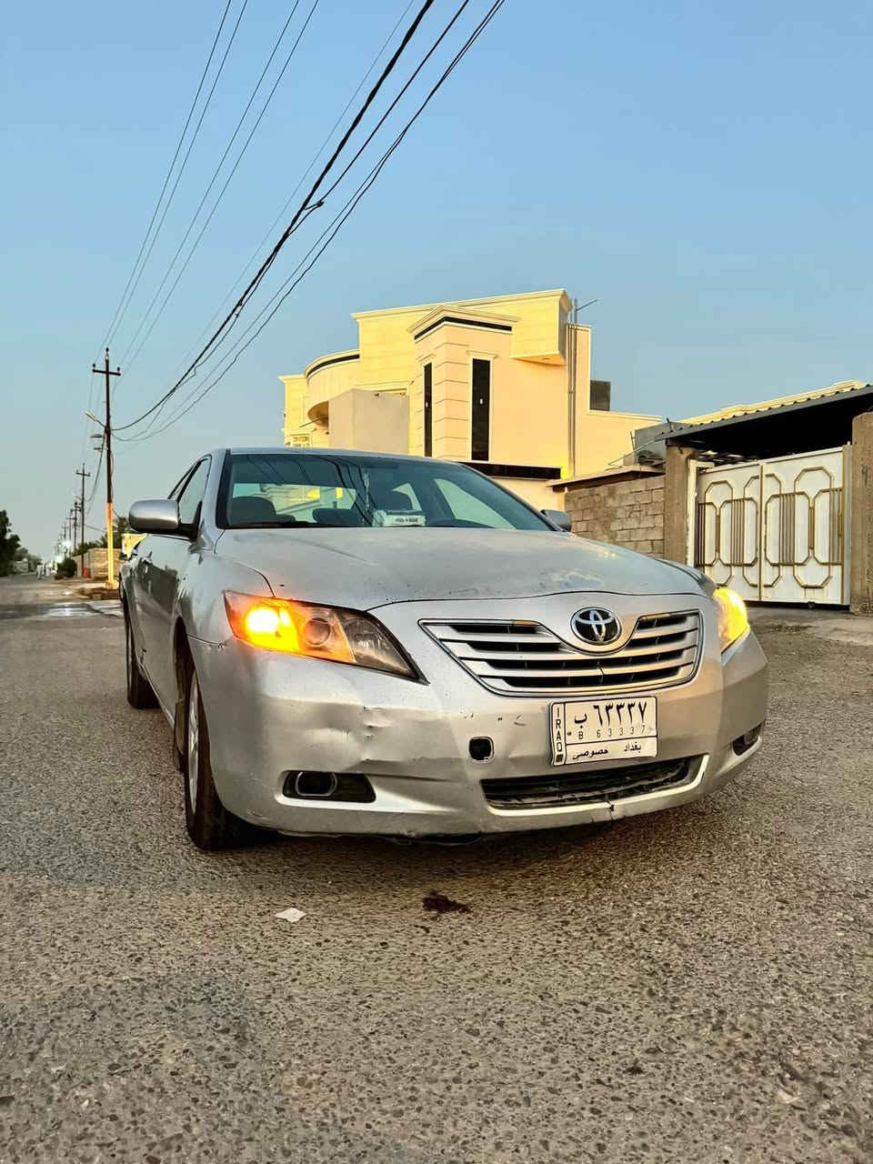 سلام عليكم 
سياره كامري 2009
رقم بغداد ابيض 
وارد امريكي 
ضره دعاميه اماميه
السعر 89
الاستفسار الاتصال ع رقم ‭0780 007 6379‬

