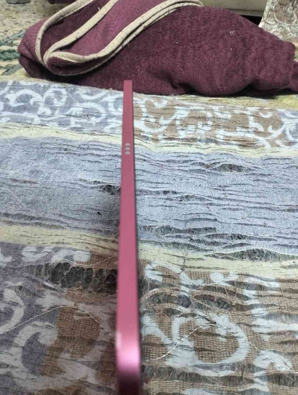 ايباد 10نضيف نضافته 99بل100مبدل فقط كلاسه اصليه ال ايباد كفاله عامه شاصي نضيف شاشه بلاديه ما مبدله السعر 325 بي مجال للشراي العنوان بغداد مدينتي الصدر قطاع 61التواصل عبر الرقم***********
