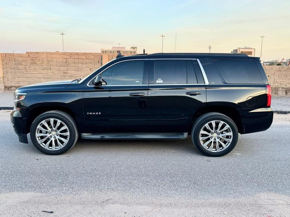 تاهو 2019 للبيع كفاله عامه من كلشي 
صعدتها هزه وخصصت رقم الها بصره 
وكامله من كلشي بس تدفع الگمرگ مالتها 
كفاله من كلشي كنديه السياره 
مكينه كير حداديه كله جديد 
جاهزه كل نقص مابيه 
وكفاله من كلشي شرط الفحص 
للبيع بسعر 170 وبيها شي قليل متوازي ع بيعتها كلش 
مكانها البصره 

*********** واتساب او اتصال فقط
