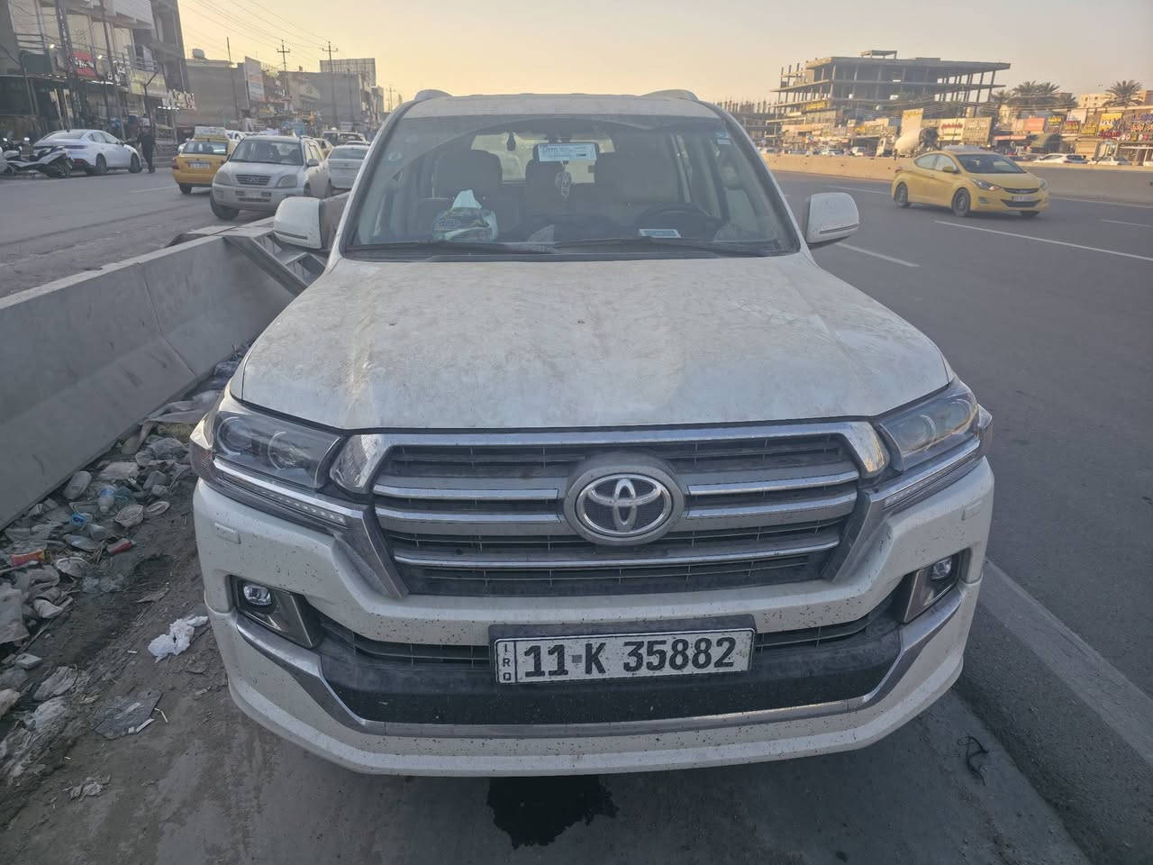 السلام عليكم لاندكروزر GX.R 2019 رقم بغداد السيارة فول 1/1  
مكفولة كفالة عامة من كلشي شخط ورصعة ماشية 65 الف 
السعر 570 ورقة 
*********** عنوان بغداد
