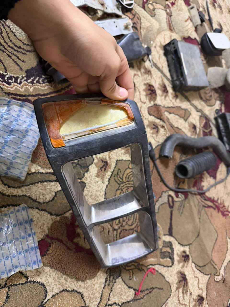 للبيع
عطر دشبول
عطر لايت 
قاعد بك لايت 
فيتبم جديد بل كارتون 
بنكه بل شرط
دينموا بل شرط
ألكابريتير 
مسجل ابيع فحم 
كيجات ابيع فحم
زعانف خلفي
كبات اصلي الوك 
لا ستيك دبل 
درايم شفت 
دكت تبريد
مرايا جانبيه بلادي 
روله
دبه دهن بريك
بلك لايت عالي ناصيه


**إذا كنت صاحب هذا الإعلان وتريد حذفه لأي سبب، رجاءا أرسل رسالة إلى الدعم الفني**