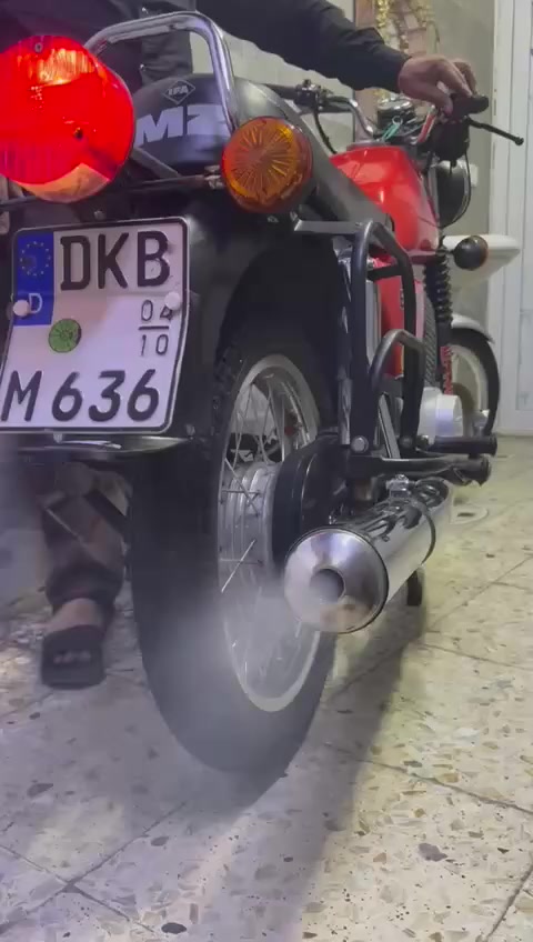 سلام عليكم ام زت ٨٢ للبيع بدون شاصي باله معمر الماني***********
