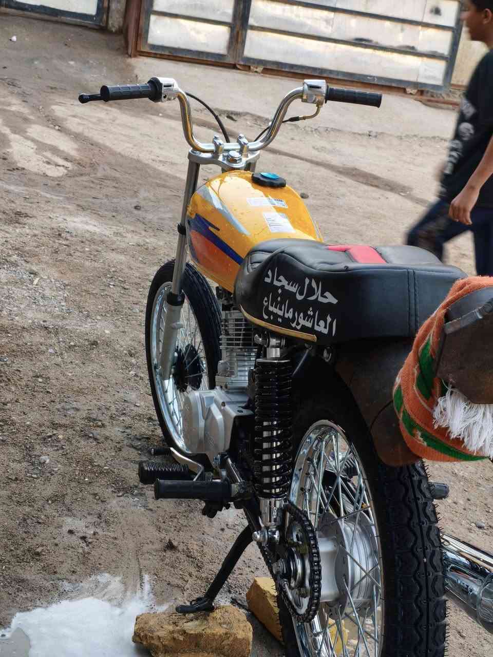 السلام عليكم دراجا يراني 2026صارلي 6ايان من معمرة سكنر العنوان بصرة السعر مليون قفر دراجا تعبان عليها ***********
