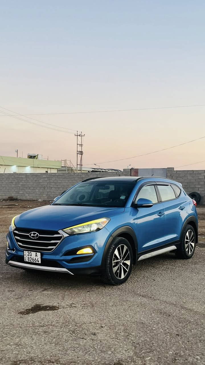 السلام عليكم 
🔷توسان ٢٠١٧ وارد 
🔷مكينة ٢٠٠٠ Gdi مفتوح 
🔷رقم ديالى انگليزي سنوية لـ٢٠٢٩
🔷فول مواصفات ١/١ عدا البصمة
🔷بانوراما 
🔷نقطة عمياء
🔷حساسات
🔷رادارات بالمري
🔷تدفئة كشنات وتحكمات وجلد 
🔷مانع انزلاق 
🔷وبعد مواصفاتها المعروفة
بيها قطعتين صندوك مبدل بنيد صبغ فقط
السعر ١٤٨ وبيها مجال
مكان ديالى / بلدروز 
***********
