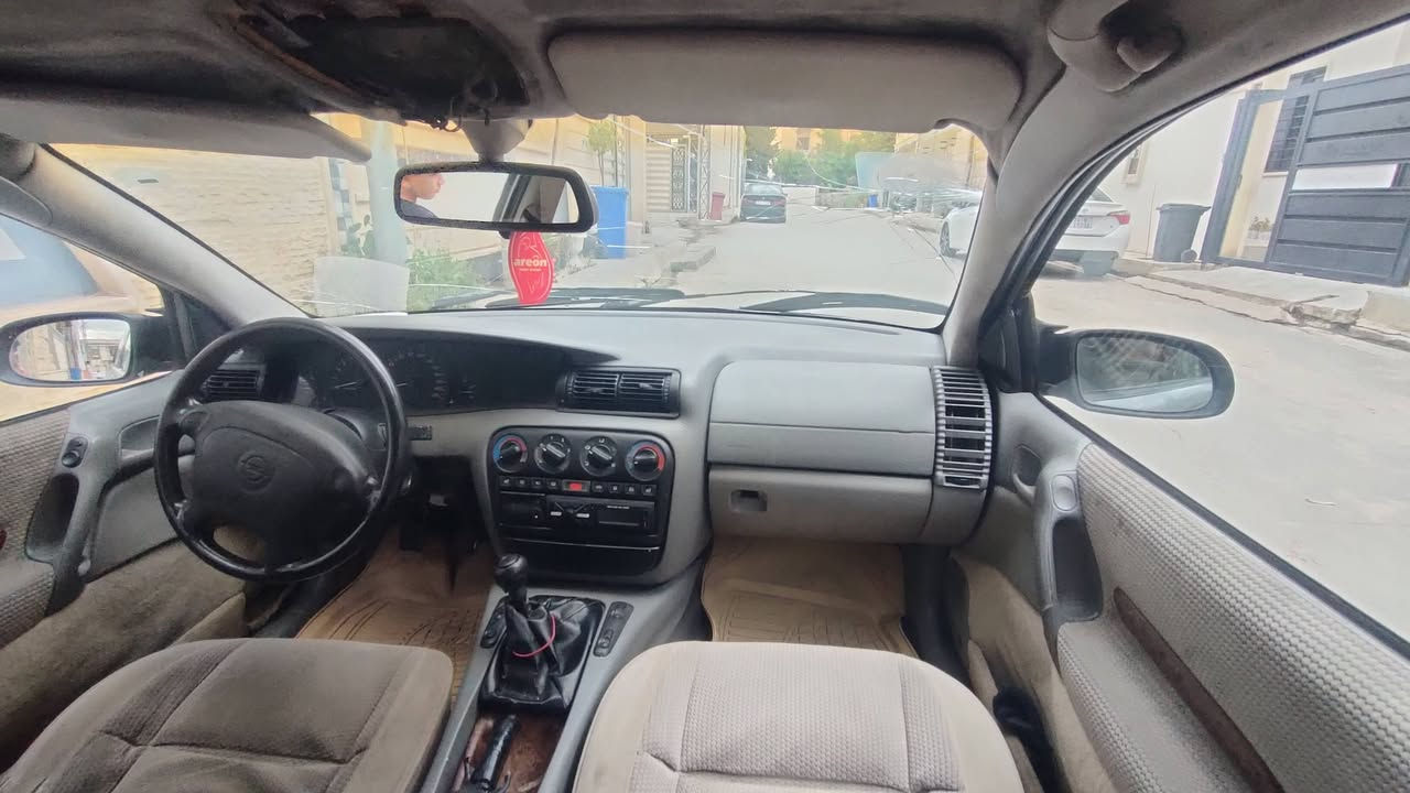 السلام عليكم اميكا للبيع ٩٥ فول مواصفات بس كير عادي محرك ٢٠ المرغوب كشنات كهرب +هيتر
جامات اربع كهرب 
يحتاجله اشويت ترتيب 
شرط التحويل 
***********
***********
