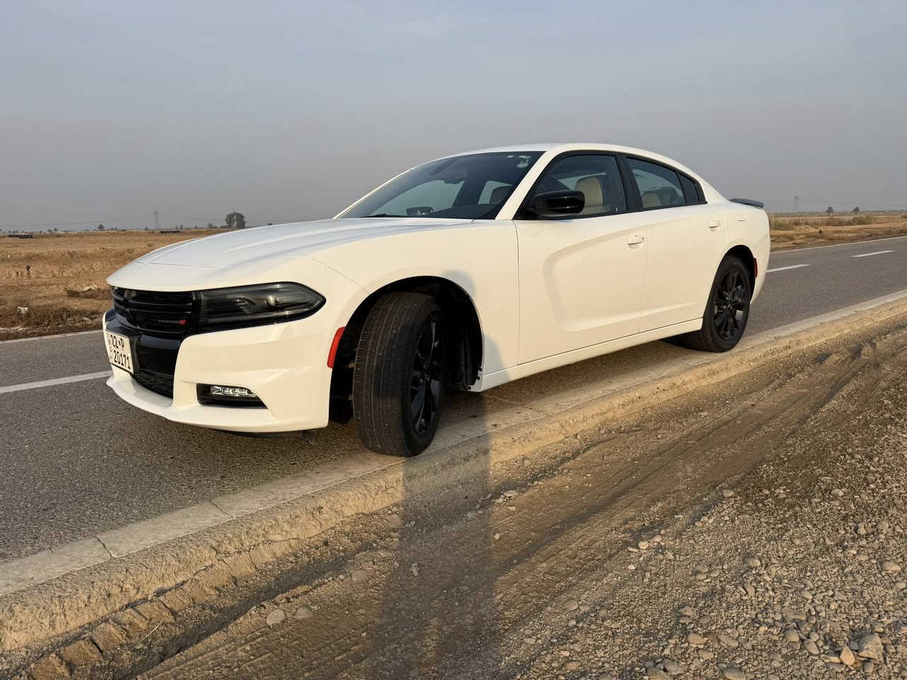 ⭕️جارجر 2023 مختم
⭕️ماشية 20,000 ميل حقيقي
⭕️كير مكينة بالفلينة
⭕️رقم اربيل جديد 
⭕️مواصفات sxt فور ويل سوبر ترك
⭕️بدون صبغ بدون ايرباك تبديل باب بلادي فقط
⭕️المكان .ديالى / بعقوبة
⭕️رقم الهاتف

الهاتف ***********
السعر 248$ مجال قليل
