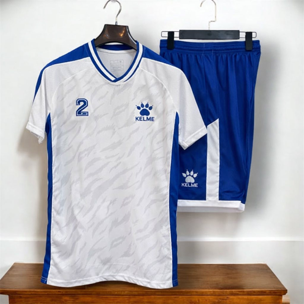 مرقم صدر وظهر وشورت
سعر الدرزن 65 الف فقط 

قياسات m,l,xl,xxl

توصيل موجود لكل العراق


**إذا كنت صاحب هذا الإعلان وتريد حذفه لأي سبب، رجاءا أرسل رسالة إلى الدعم الفني**