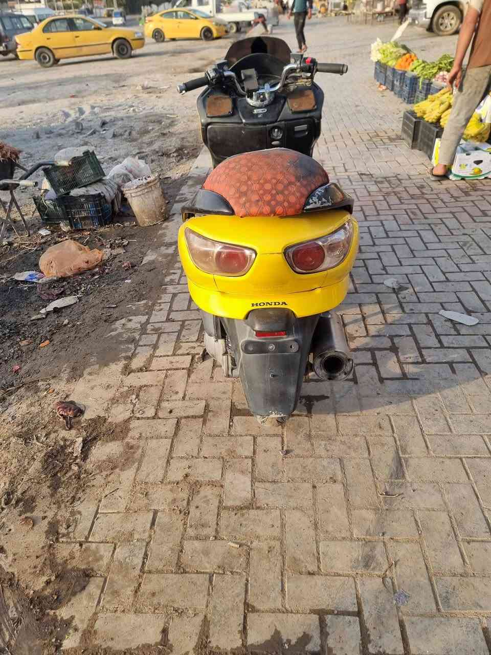 سلام عليكم دراجه فورزه صفر ٨ فول نضافه اريده ٦٠٠ ،،، ***********
