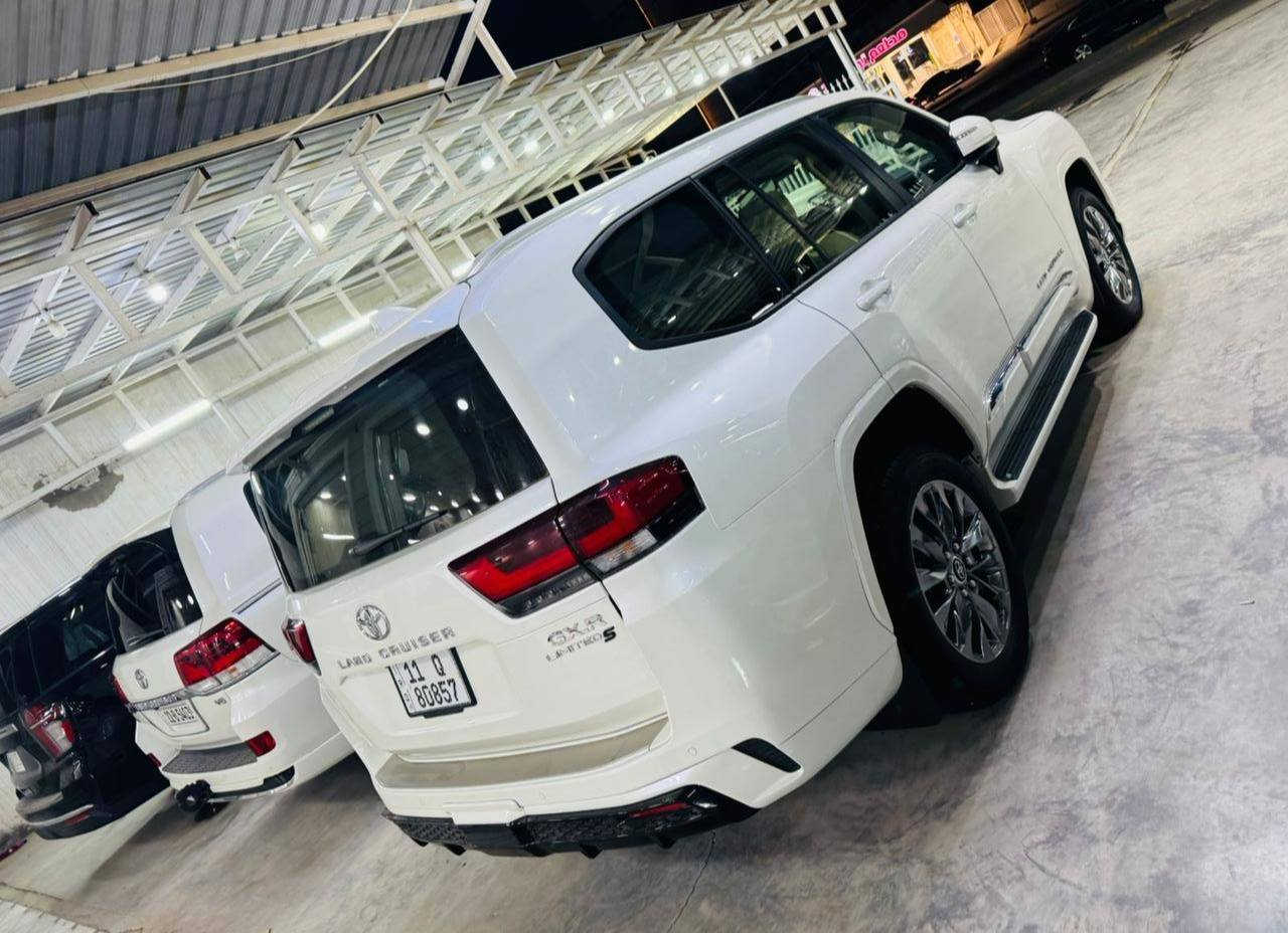 تويتا لاندكروز 2025 
ماشيه 12 الف 
السيارة ابريم رقم بغداد 
السيارة ع وضع الشركة 
سنوية و هزة جديدة 

🟪 السعر  :: الطلب في التعليقات ويوصلك مباشرة ✍️ 📩

المكان السماوة حاليا

رقم صاحب السيارة 
***********
