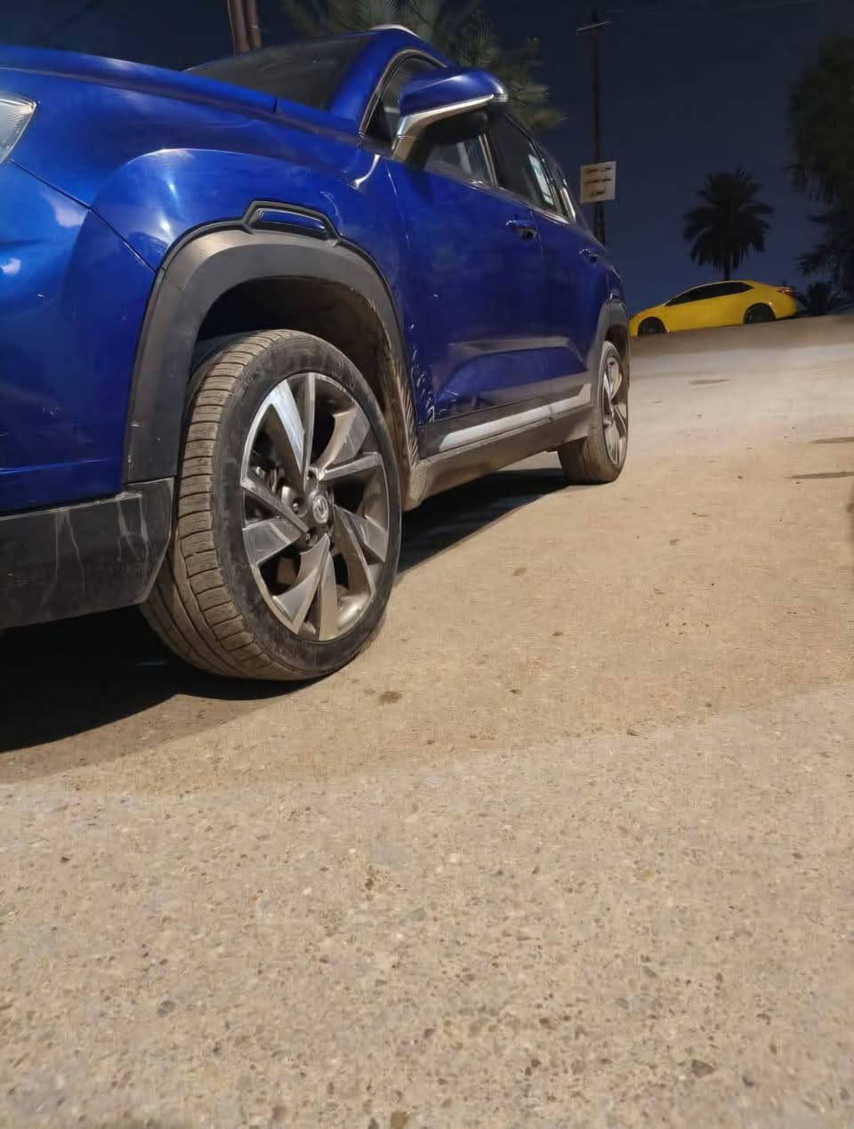 السلام عليكم 
للبيع شانجان sc 35 بلس موديل 21 
ماشيه 147 الف 
فول مواصفات
 كفاله عامه من ضربه أو تبديل 
سياره حره ما مطلوب تحويل مباشر 
*********** للاتصال واتس أيضا 
رقم بغداد 
السعر 130 بيه مجال للشراي
