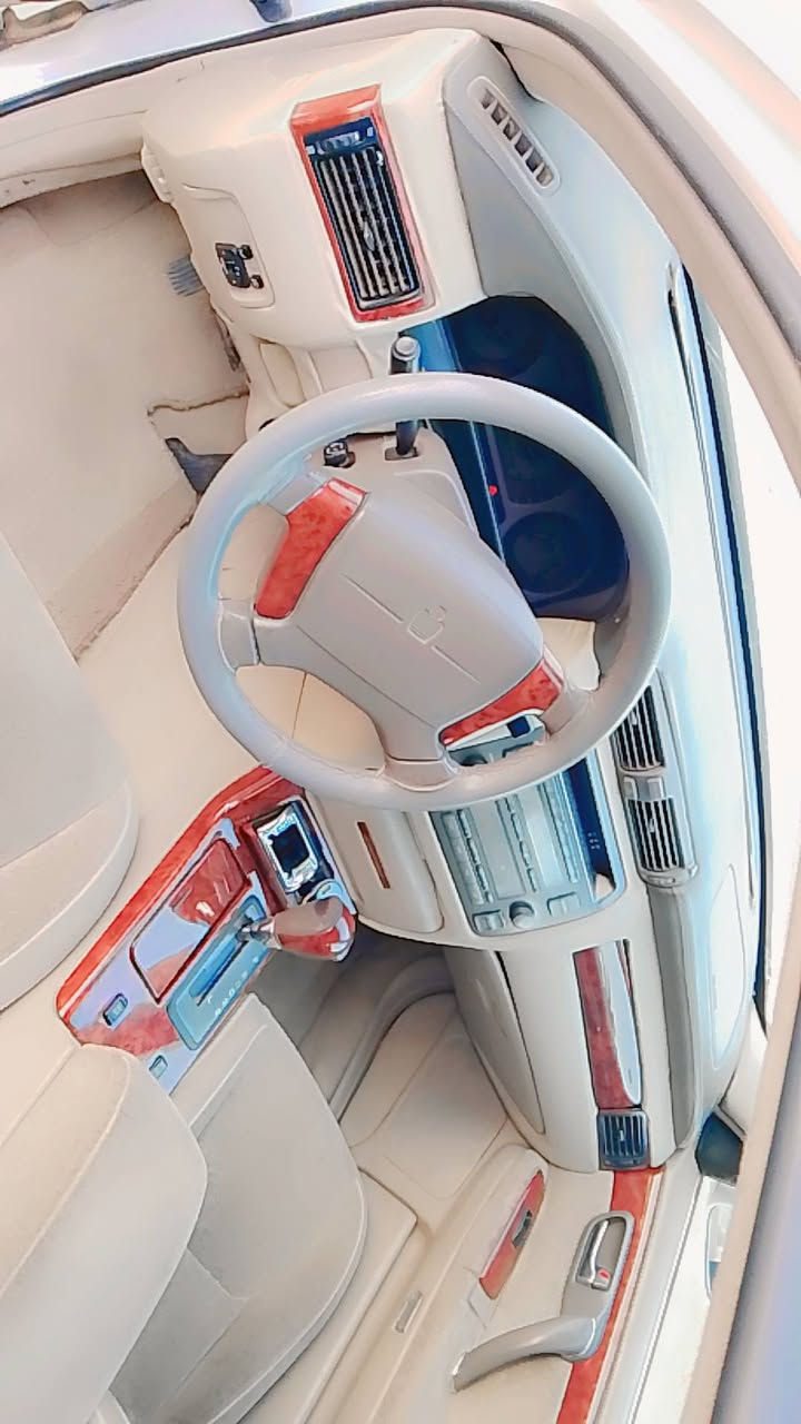 ملكه للبيع ادوات ادوات گصه قماره فقط دگمتين محرك ديفور الكبير كشنات كهرباء ستين كهرباء حداده مشط تبريد كارتون متومه وكامله رقم وسنويه نگليزي شمالي السيارة كارتون السعر 42 وبيها مجال العنوان بصرة بصرة گرمت علي رقم صاحب السيارة *********** اتصل وبخدمتك بيع فقط بدون مراوس
