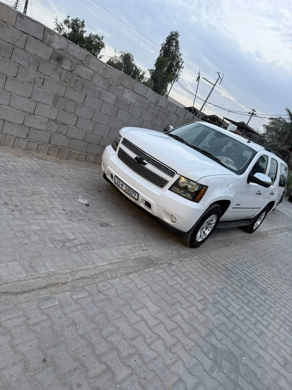 للبيع تاهو وارد امريكي موديل 2013 حادث خفيف جدا صبغ جزء مــن الجاملغ الخلفي فقط سيارة LTZ محرك 5300 السيارة جاهزة بدون نقص السعر 21000$ 
للاستفسار   ***********
