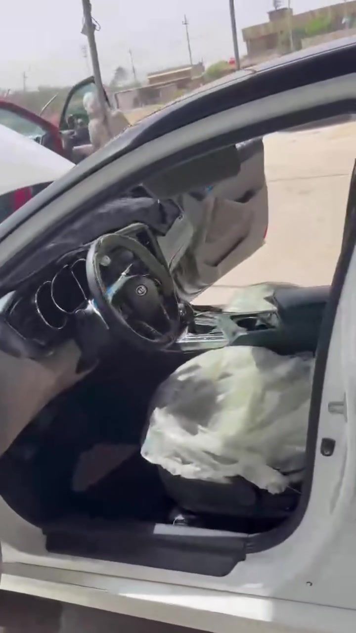 🚗 للبيع: كيا اوبتما 2012 – فول الفول بحالة الوكالة 🚗
لعشاق النظافة والمواصفات الكاملة، سيارة جاهزة من كلشي وما تحتاج برغي واحد!الموديل: 2012المحرك: 2400 خليجي (دووش DOHC) الشهير بالقوة والاقتصادية.
الرقم: سليمانيه (جديد)، السنوية جديده
👑 المواصفات والكماليات (فول مواصفات 1/1):ماعده البصمه🌍 بانوراما بالكامل..🕹️ شفتات ستيرن للتحكم الرياضي بالسرعة.💨 تبريد قطعتين (ثلاجة ما شاء الله).🪞 مري شفط كهربائية مع إشارات بالمري.💡 منظومة زينون بالكامل (عالي + ناصي) بلادي. .🚀 كروزسرعة (مثبت سرعة).✨ إشارة ترحيبية عند الاقتراب من السيارة.🛡️ حالة السيارة (الـكـفـالـة):السيارة مكفولة كفالة عامة من كل شيء!(محرك، كير، تبريد، حدادية، وتايرات جديدة) جاهزة للسفر والعمل فوراً.💰 السعر والمراجعة:💵 السعر: 140  وبيه مجال***********////***********
