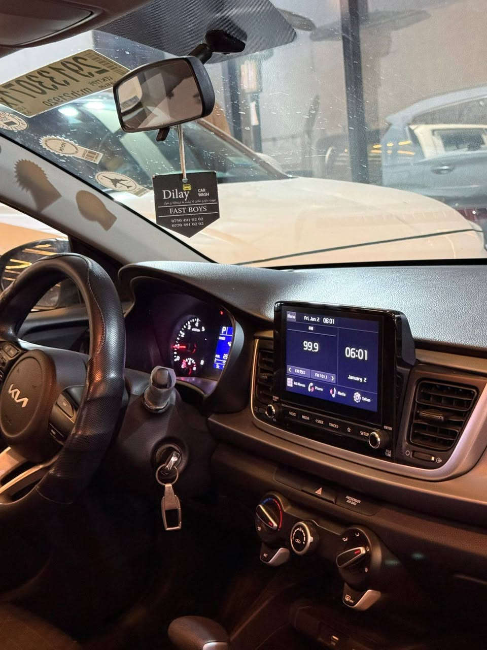 ✅السلام عليكم
✅كيا ريو 2022
✅وارد أمريكي
 ✅المحرك :1600 دوش 
✅اللون :اسود
✅ماشية :  45
✅مواصفات معروفة 
✅شاشة كبيره 
✅داخل اسود 
✅تحكم سرعة 
✅نظام كاربلي
✅تحكم مسجل 
✅مانع انزلاق 
✅كامره 360
✅تحكمات ستيرين جهتين 
✅ثلاث انظمه قياده 
✅قفل سرعة 
✅بدون صبغ السياره بدون بارد السياره كلين
✅مكان سيارة موصل 
✅للاستفسار اتصل على ارقام تاليه 
***********✅
***********✅
