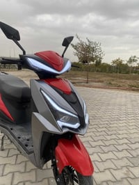 � دراجة سكنس شحن للبيع مكاني نجف🚲 🔹 موديل: 2025  🔹 اللون: أحمر + رصاصي...